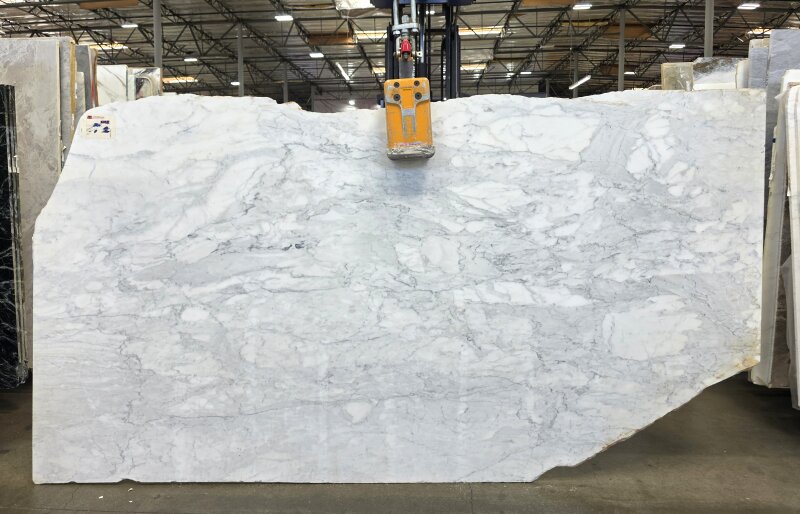 Calacatta Cremo