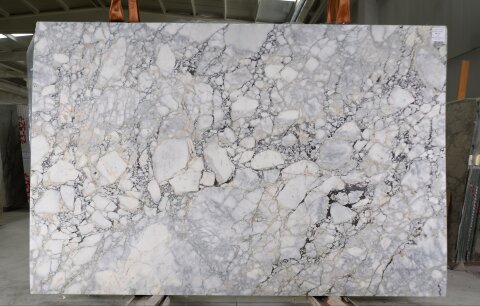 Calacatta Monet Marble Slab in Sun Valley, Los Angeles