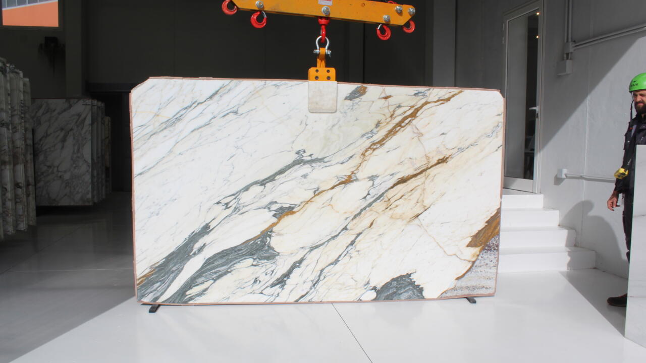 Calacatta Paonazzo Marble