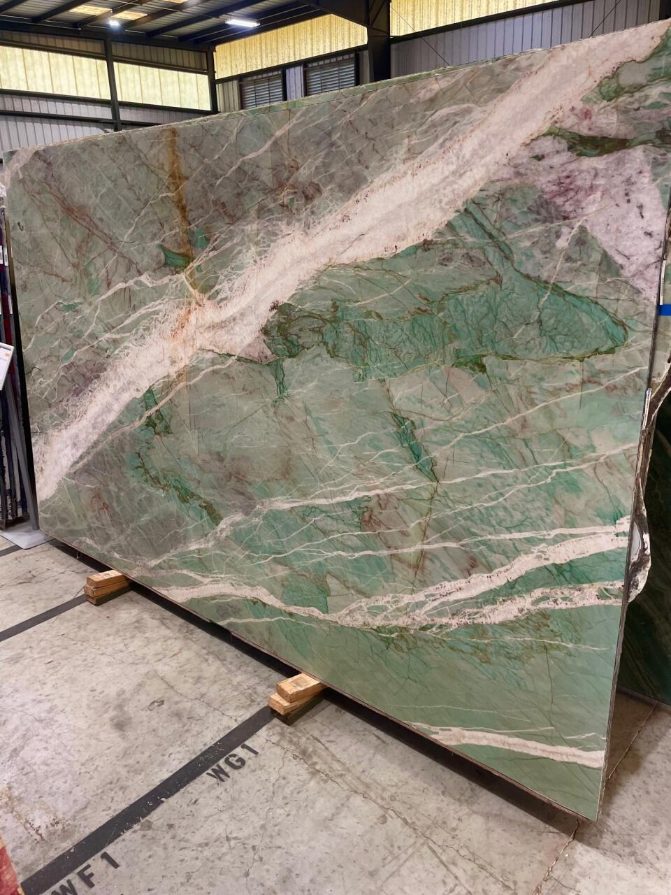 Amazonite Cristallo