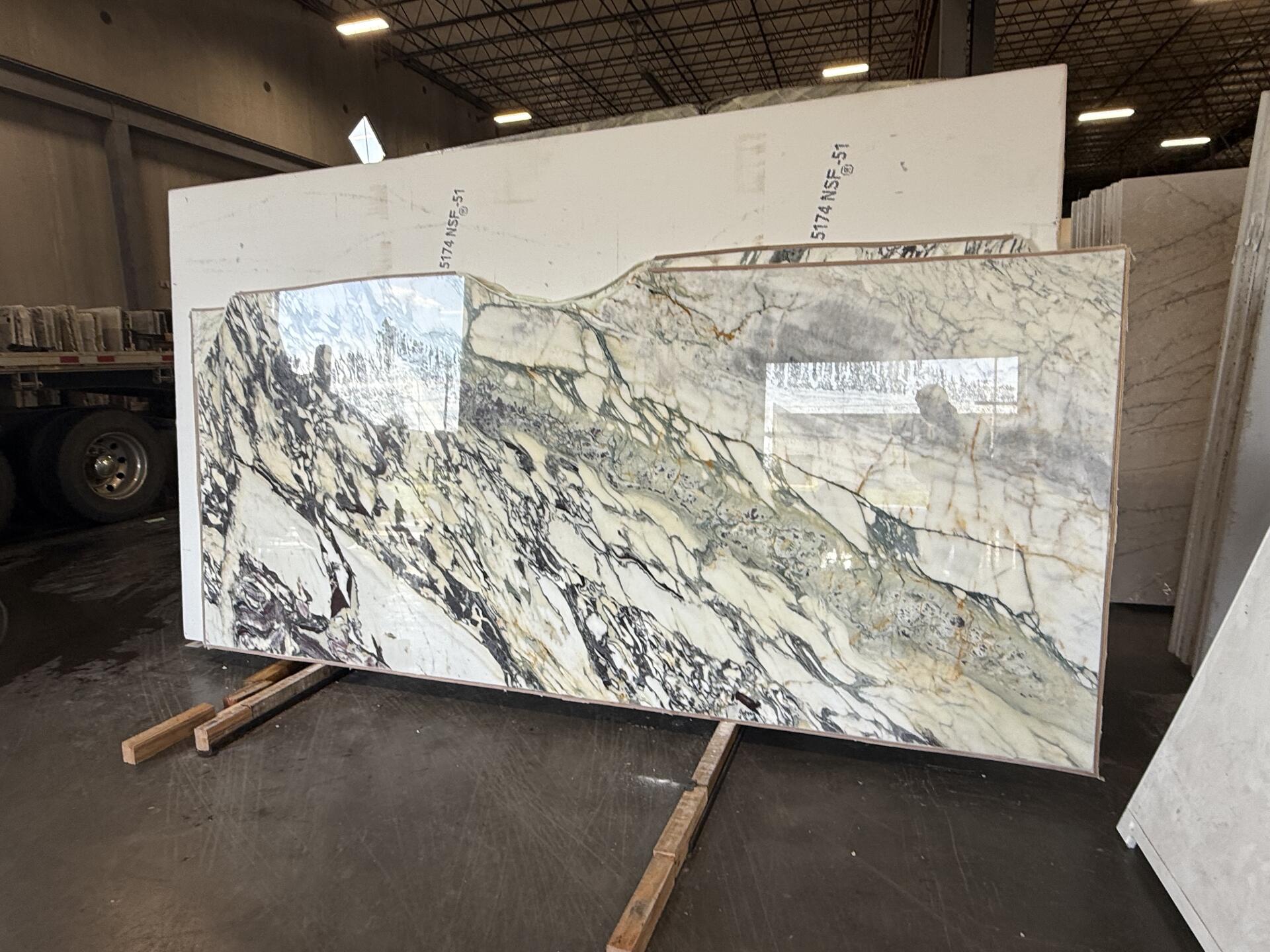 Breccia Capraia