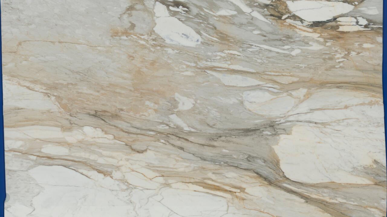 Calacatta Macchia Vecchia Honed 2cm
