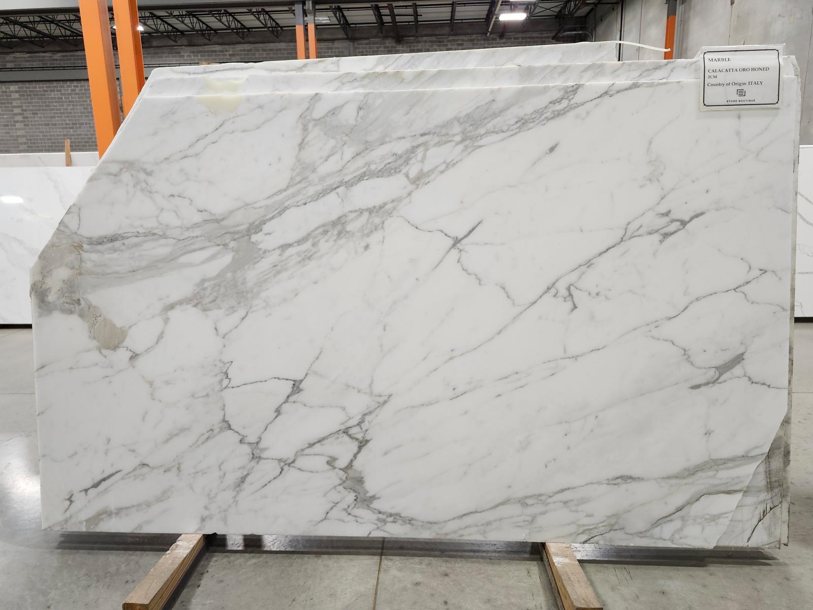 Calacatta Oro 
