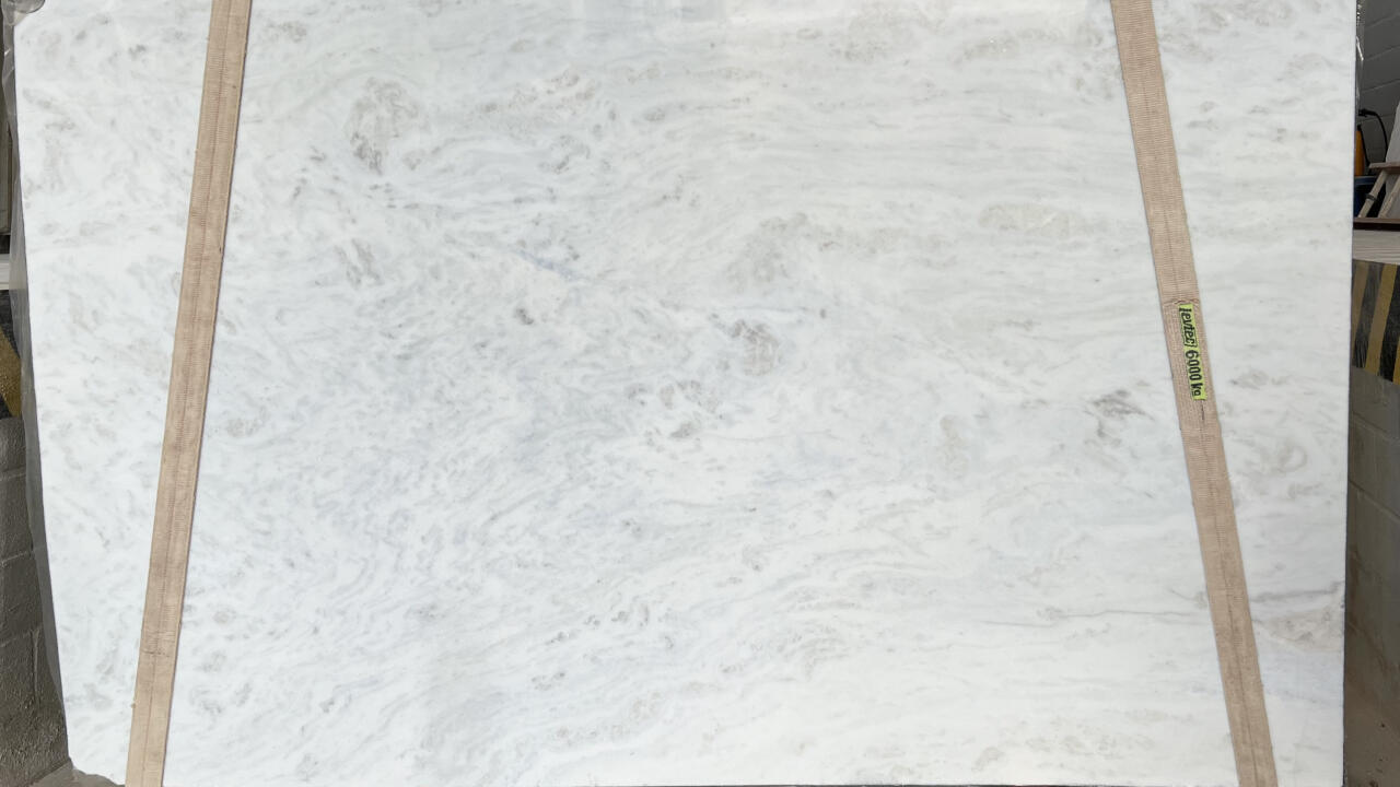 Brazilian Thassos/Bianco Olinda Polished 3cm