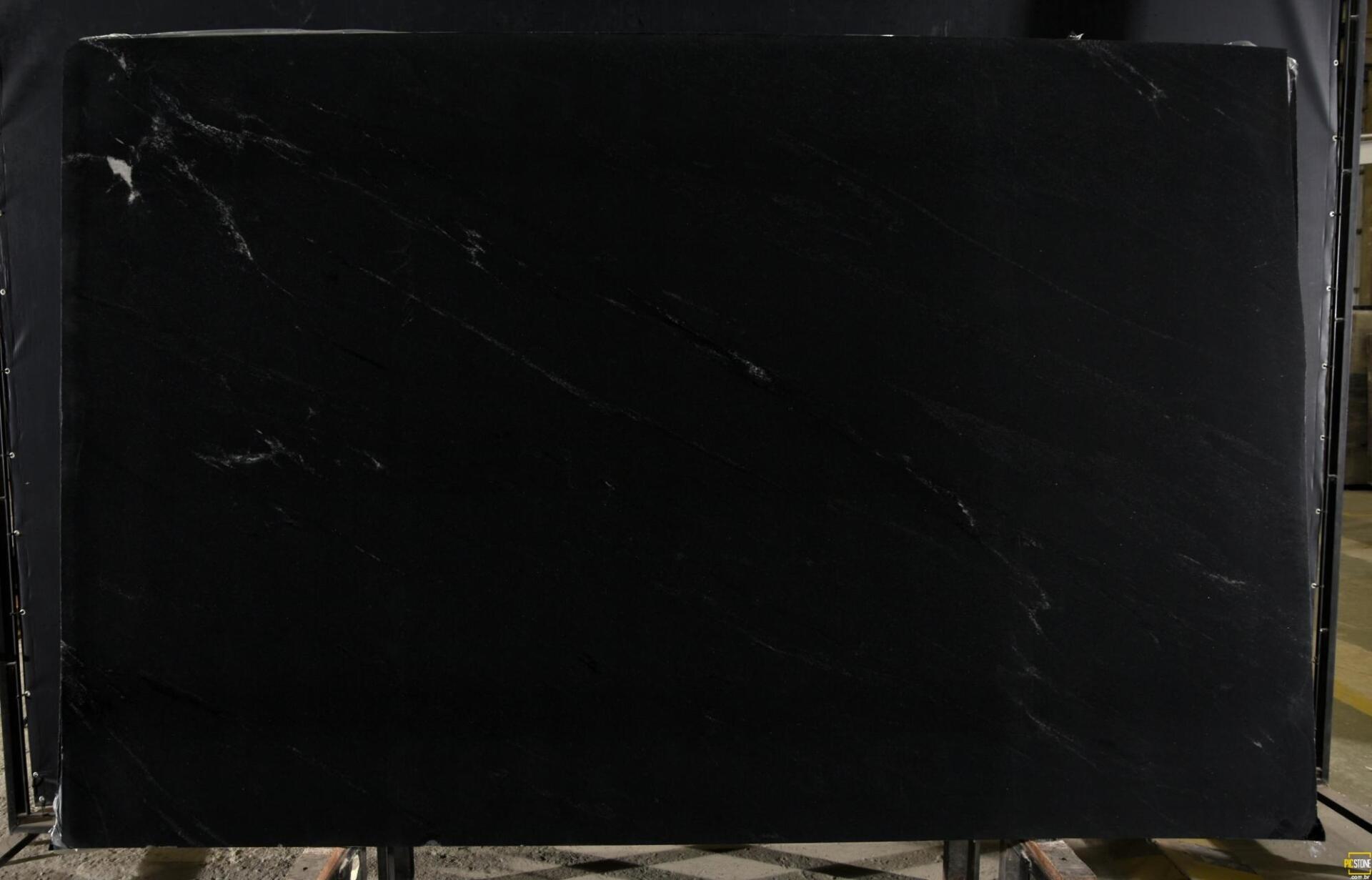 Ebony/Negresco