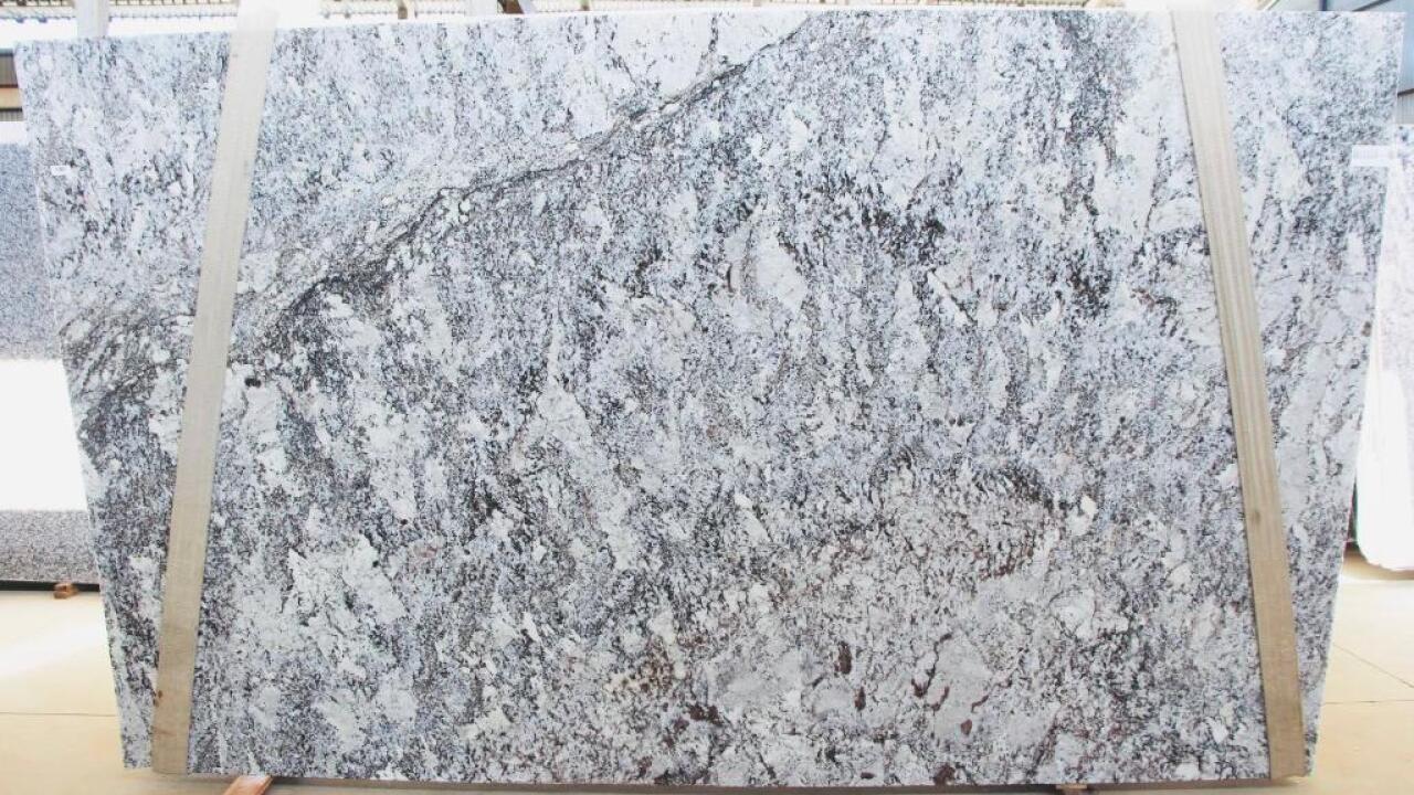 White Nile 3cm