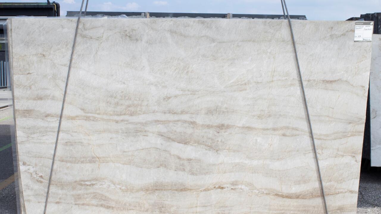 Naica Quartzite Leather 2cm