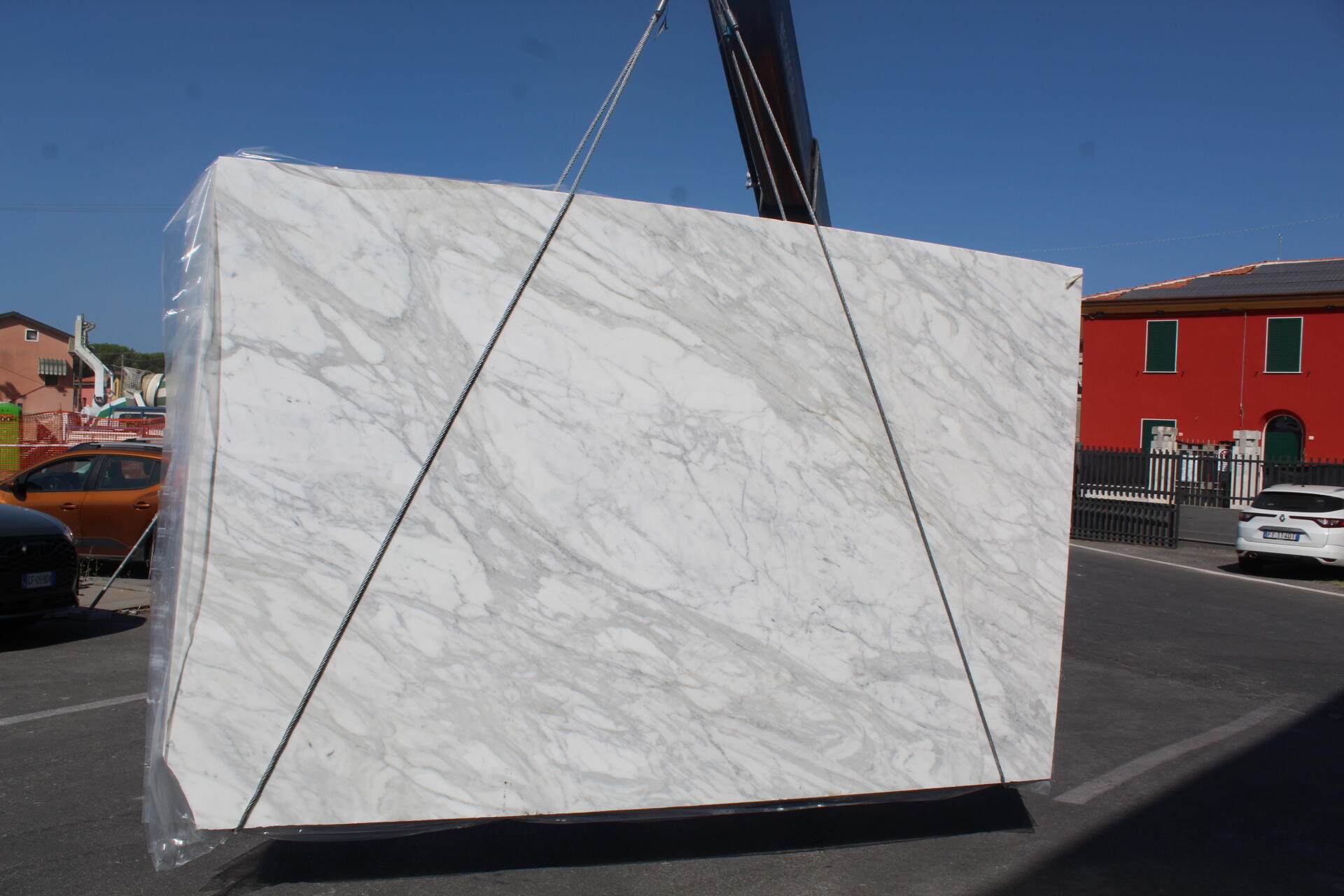 Calacatta Cremo