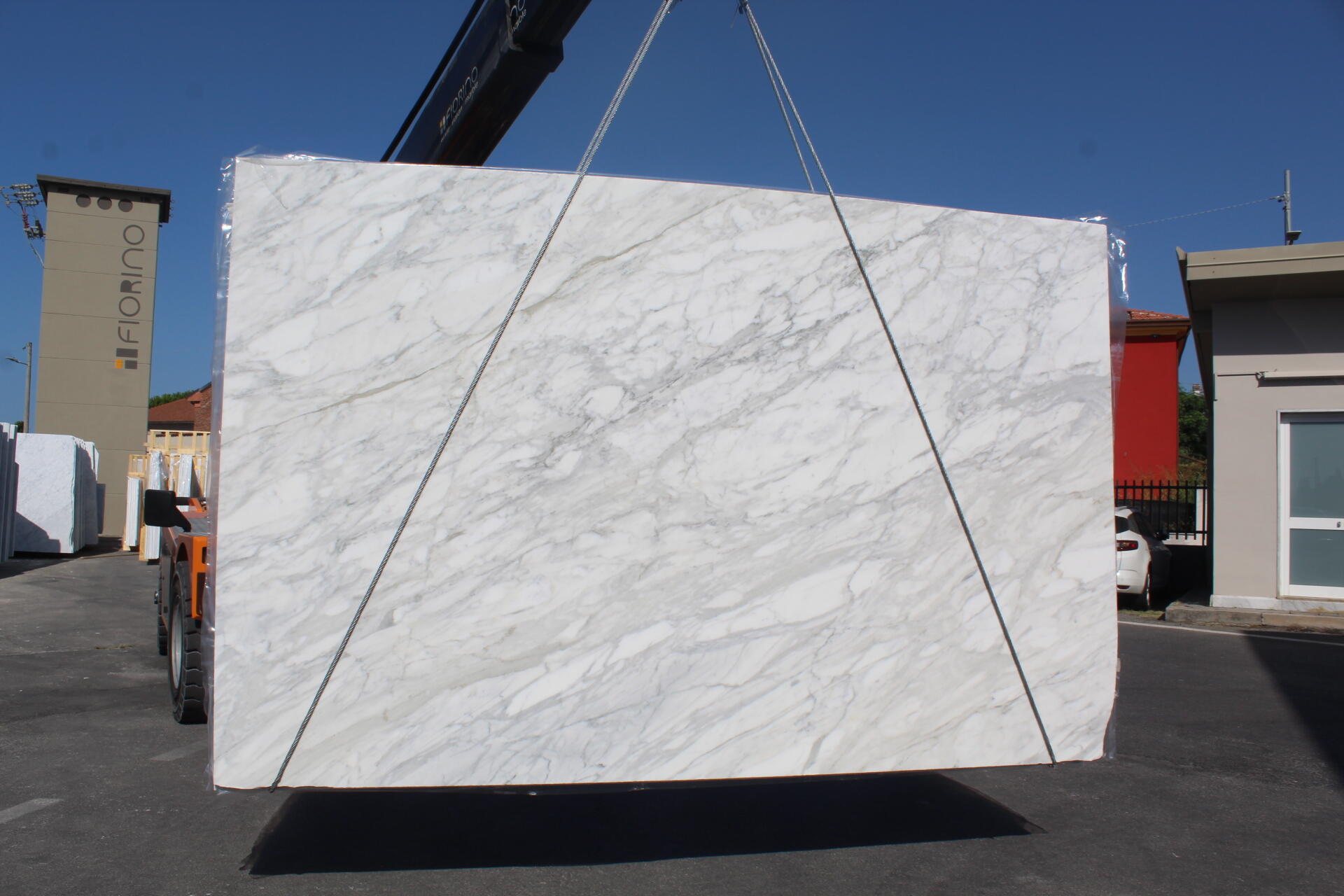 Calacatta Cremo