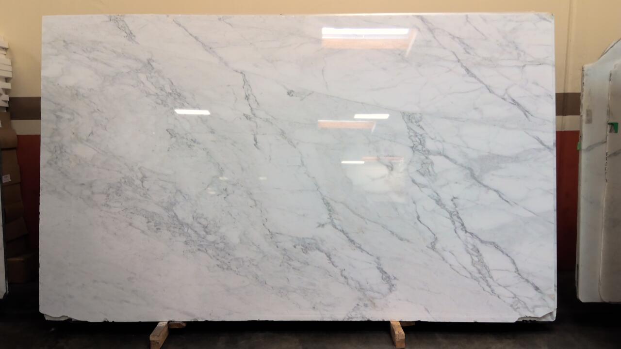 Calacatta Caldia Extra Polished/Honed Finish 2cm