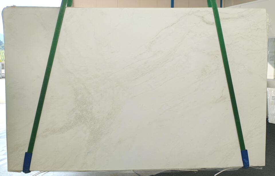 Namibian White Marble slab, lot 1928