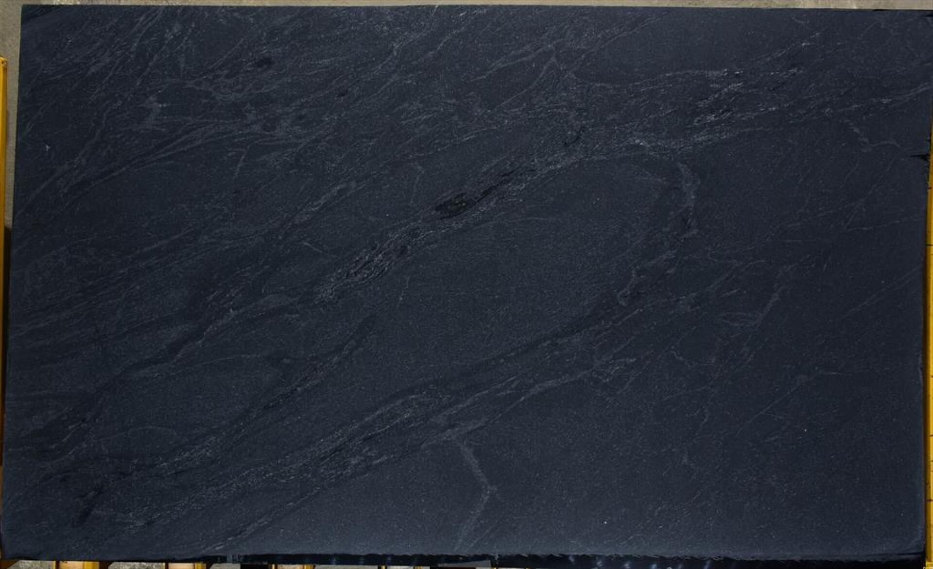 Ebony/Negresco