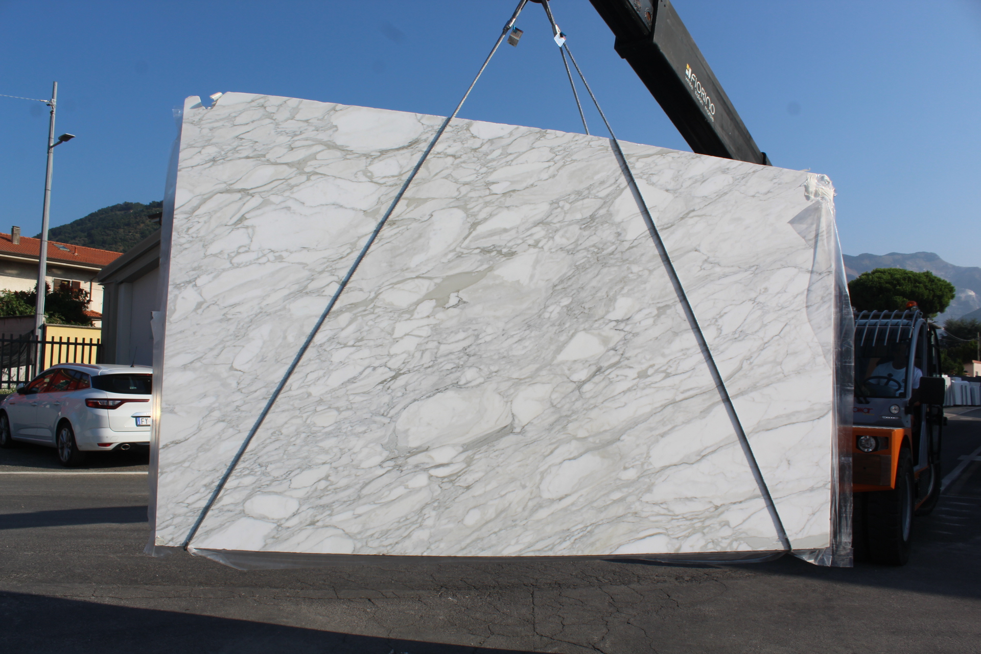 Calacatta Cremo
