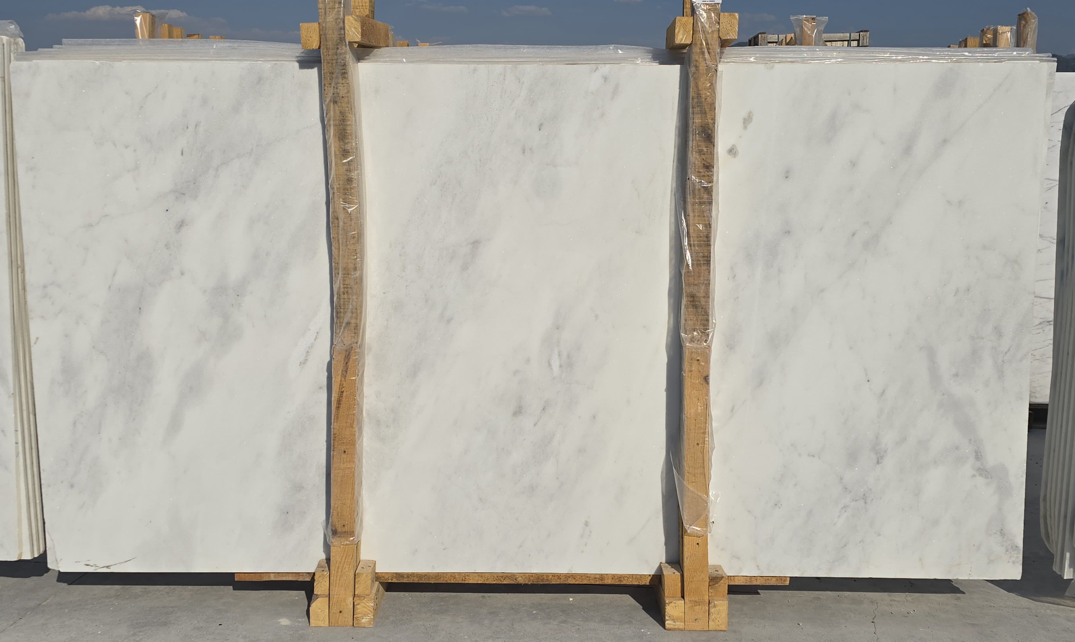 Bianco Giulia 2cm Marble by PACIFICA
