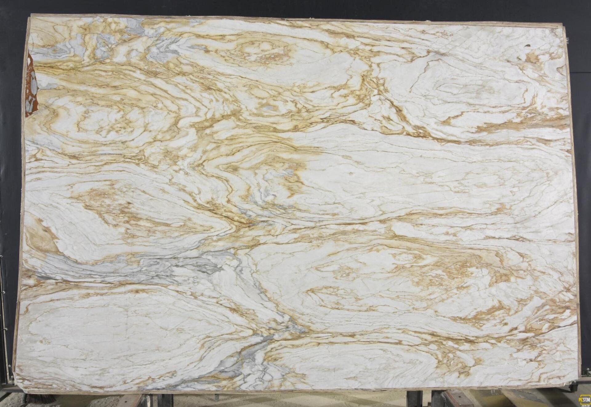 Calacatta Oro