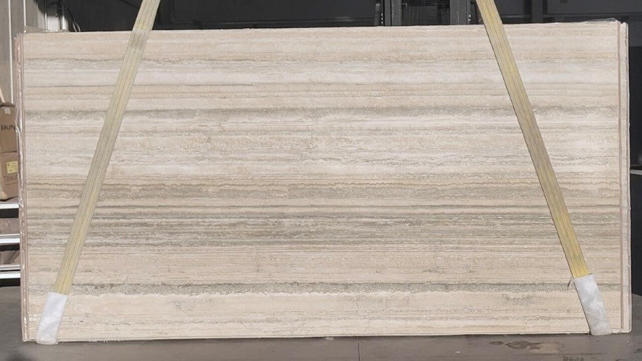 Silver Travertine H/F 2cm