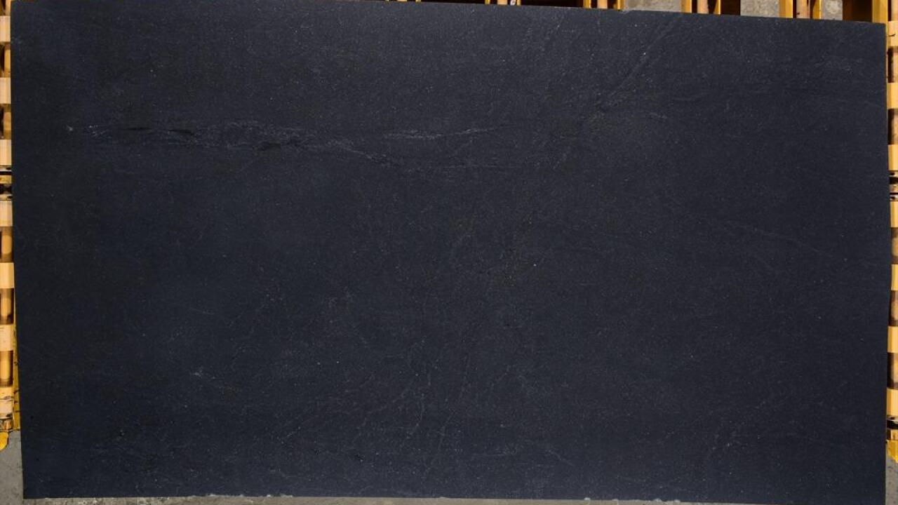 Ebony/Negresco Honed/Leather Dual Finish 3cm