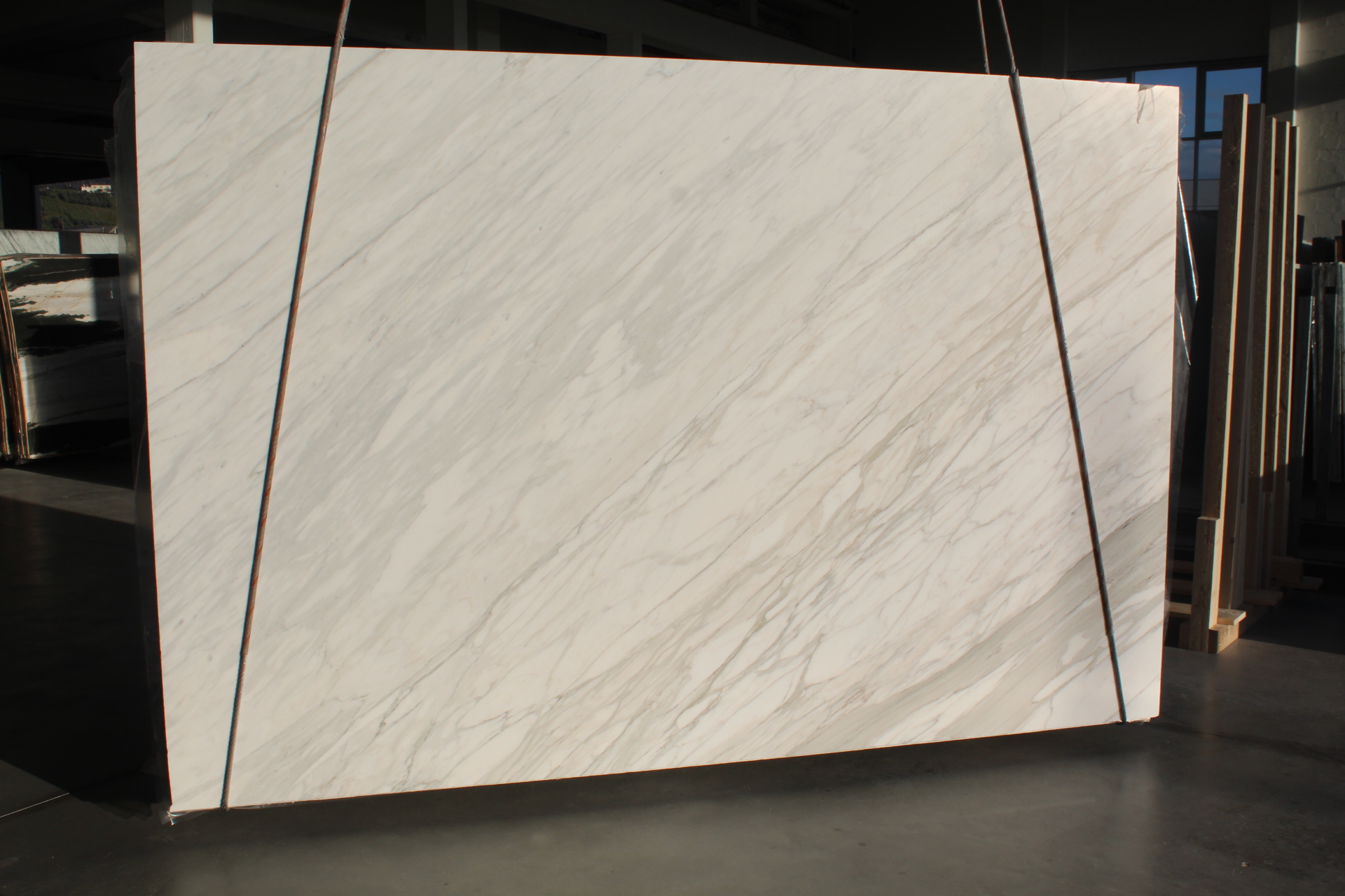Calacatta Cremo
