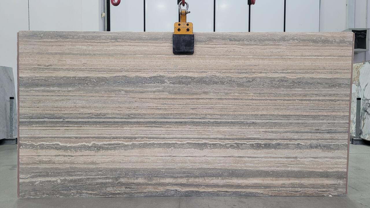 Silver Travertine H/F 2cm