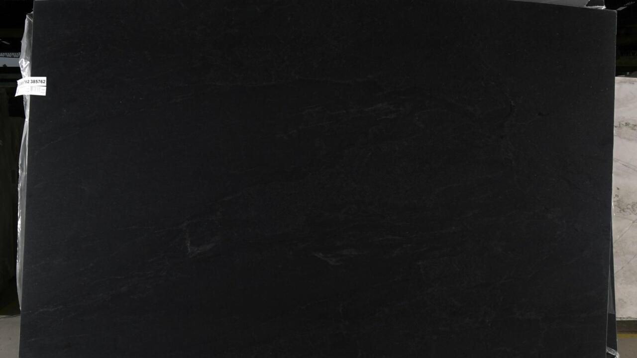 Ebony/Negresco Honed Finish 3cm