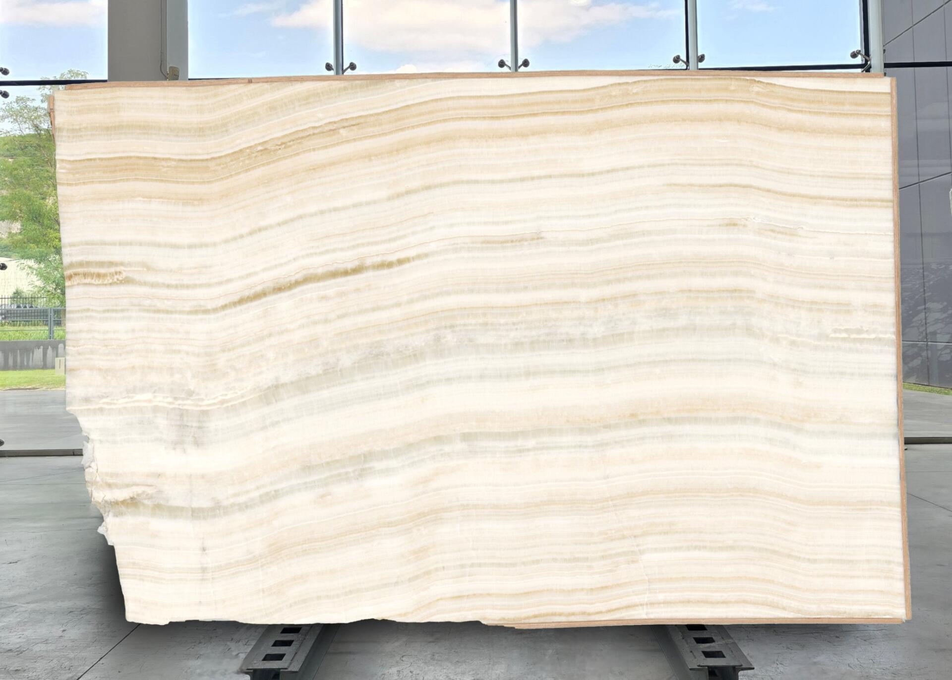 Ivory Onyx
