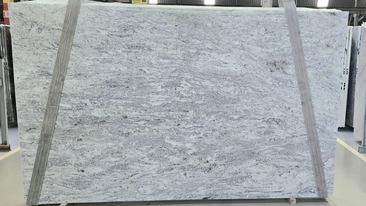 Salinas White