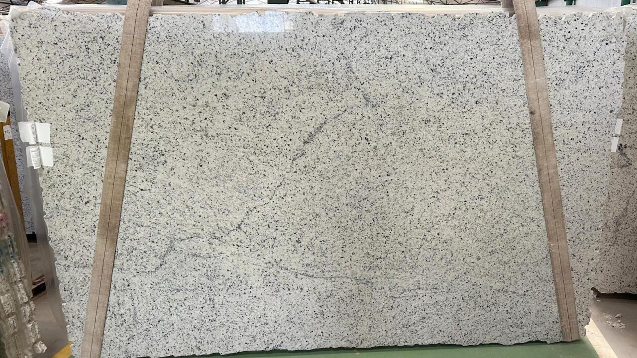 Dallas White 2cm