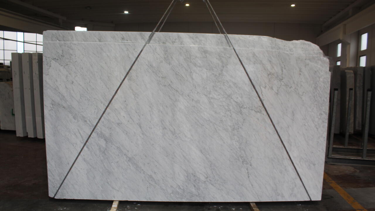 Bianco Carrara