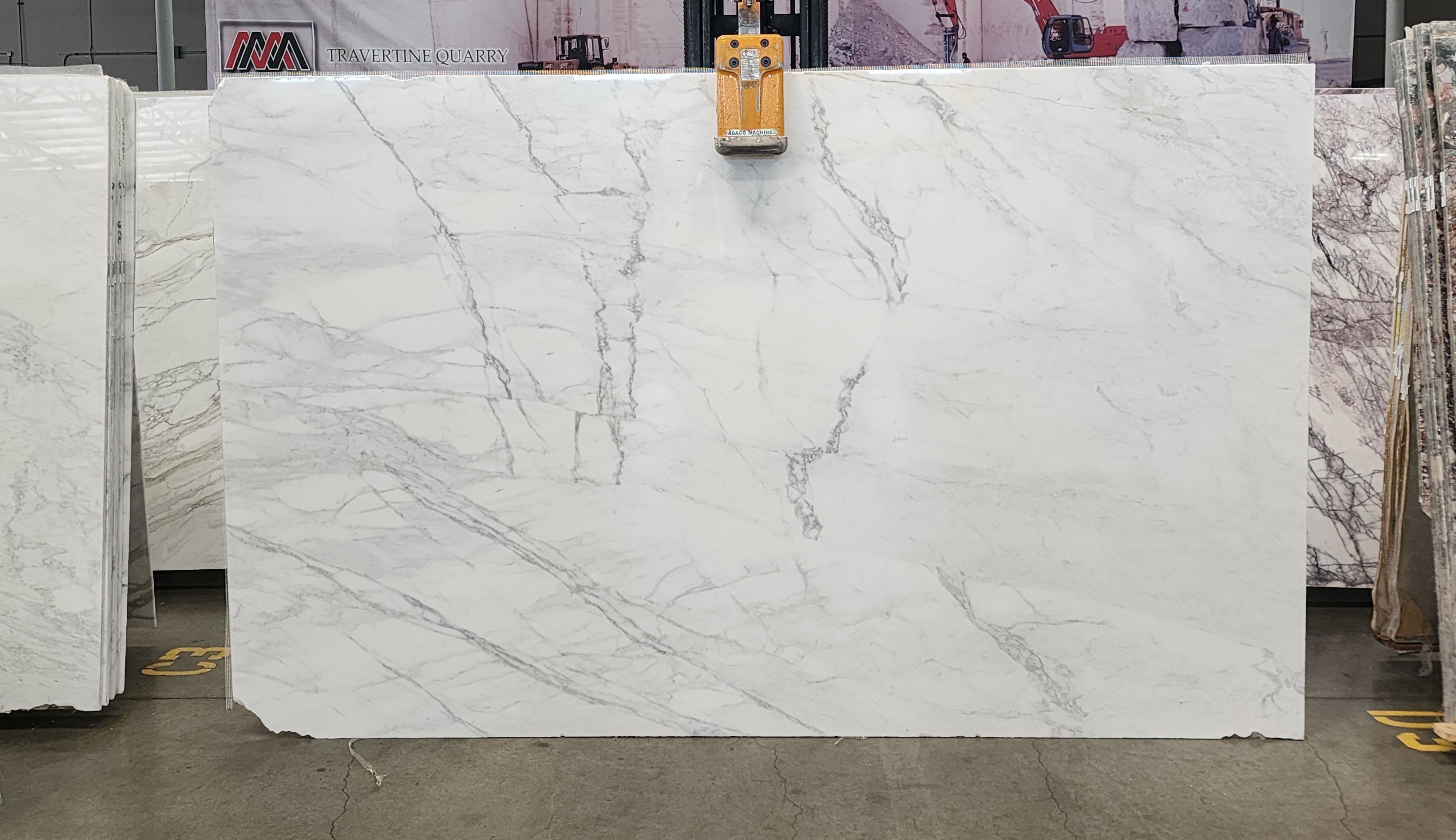 Calacatta Caldia 2cm Marble by PACIFICA