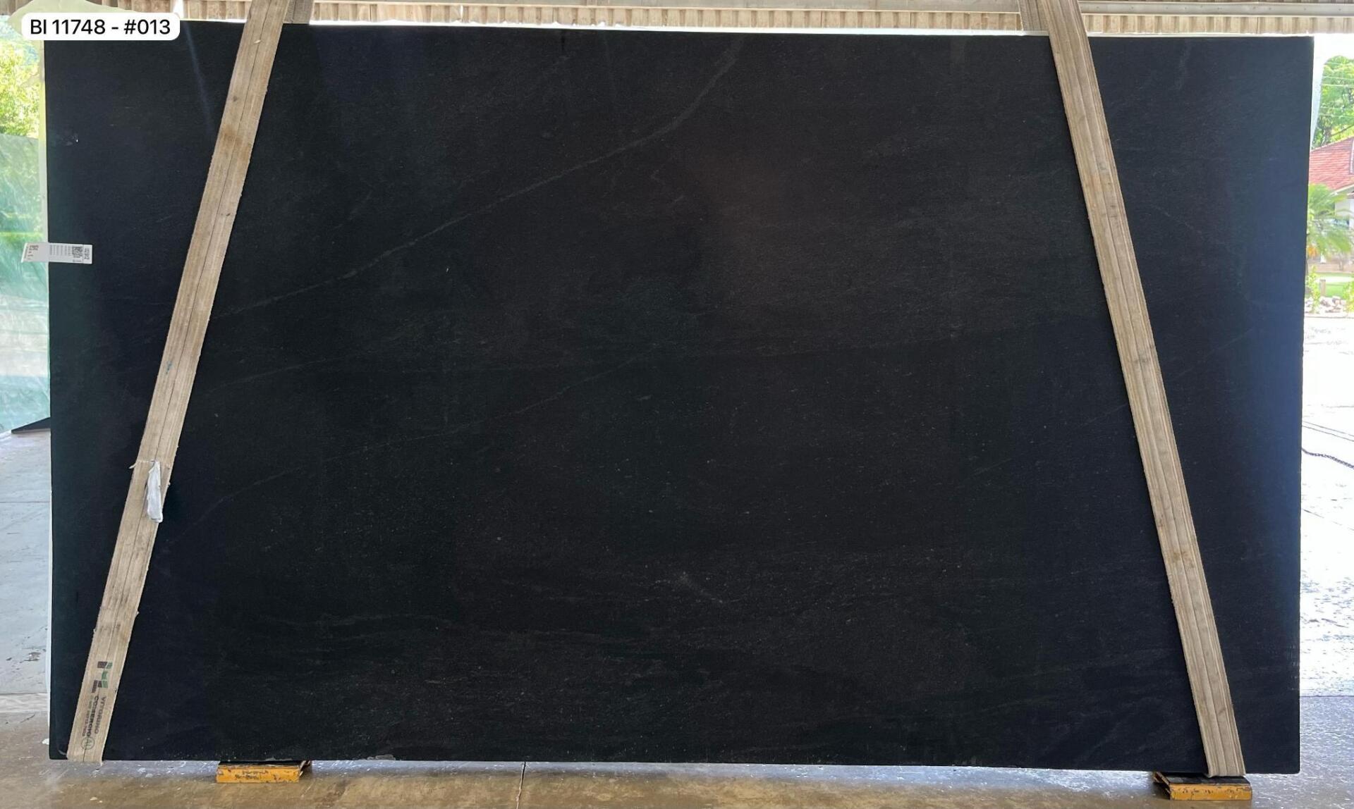 Ebony/Negresco