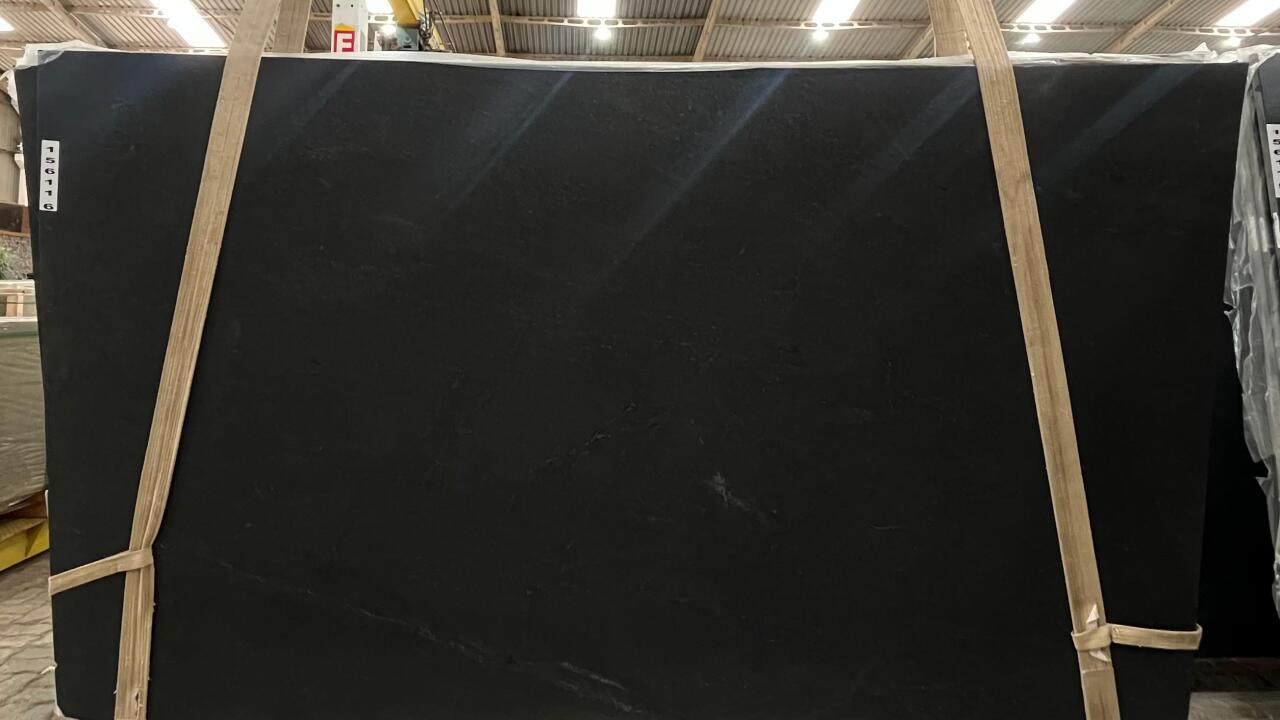 Ebony/Negresco