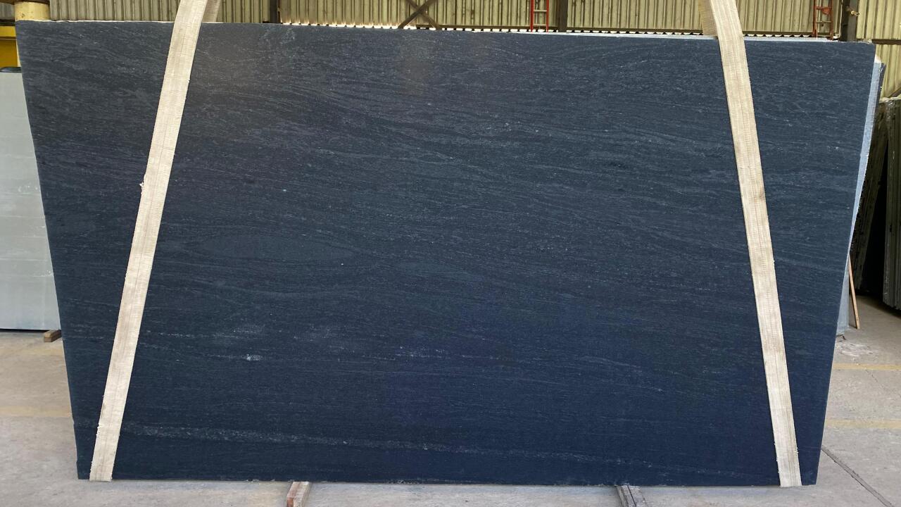 Ebony/Negresco Honed Finish 3cm