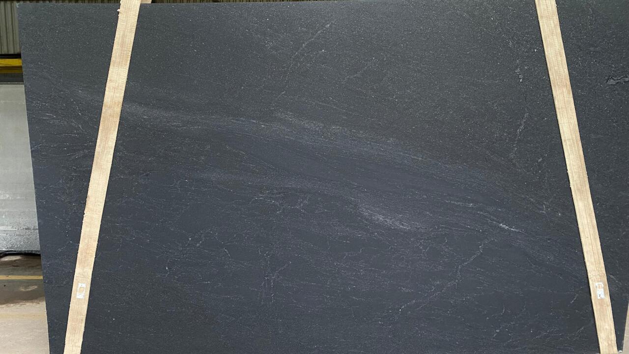 Ebony/Negresco Leather Finish 3cm