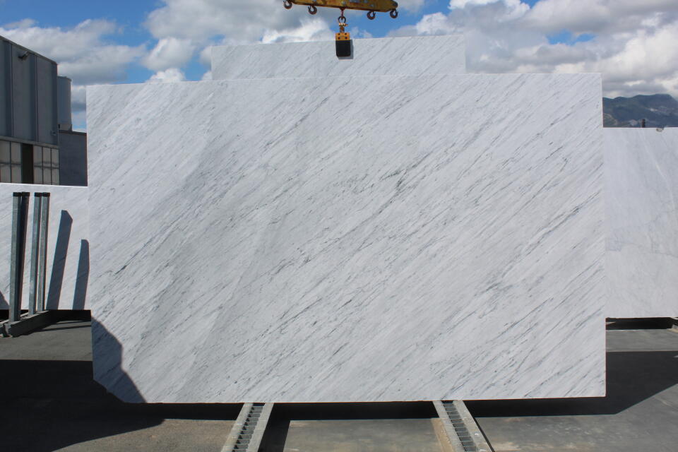 Bianco Carrara