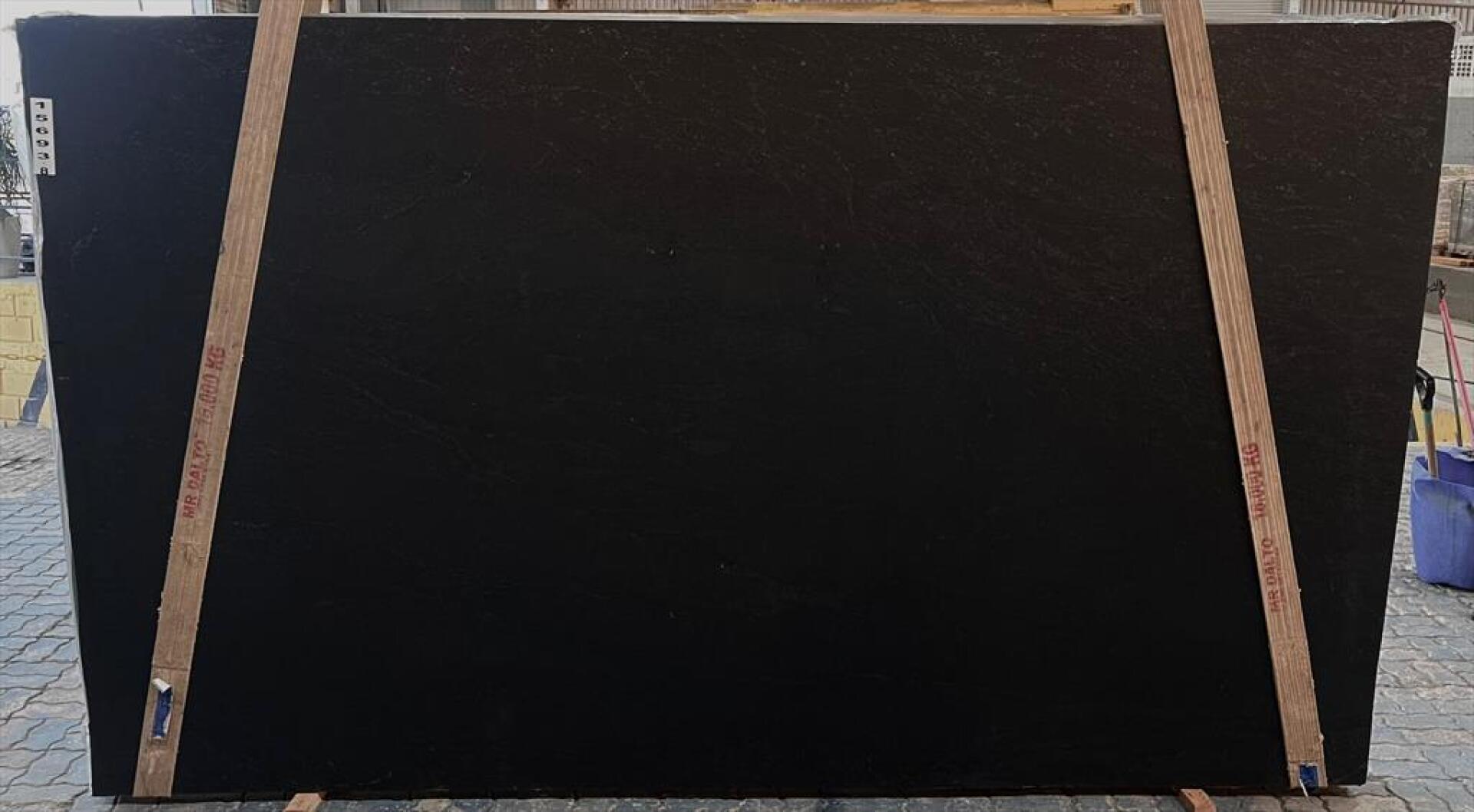 Ebony/Negresco