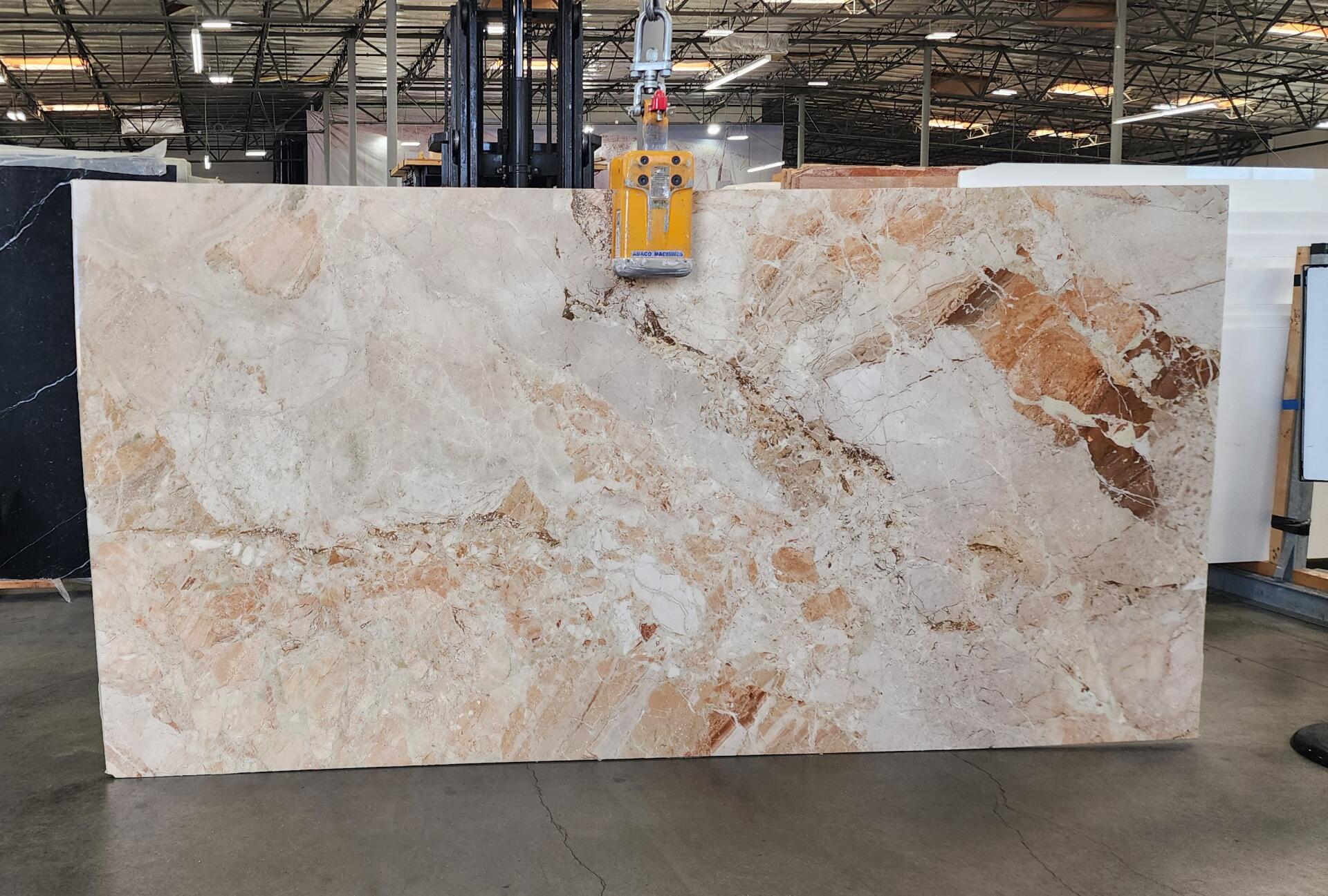 Breccia Aurora