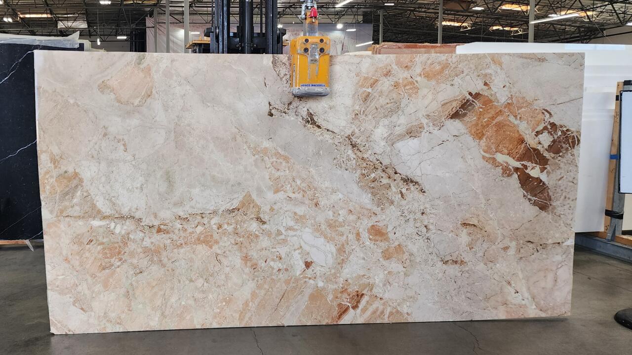 Breccia Aurora