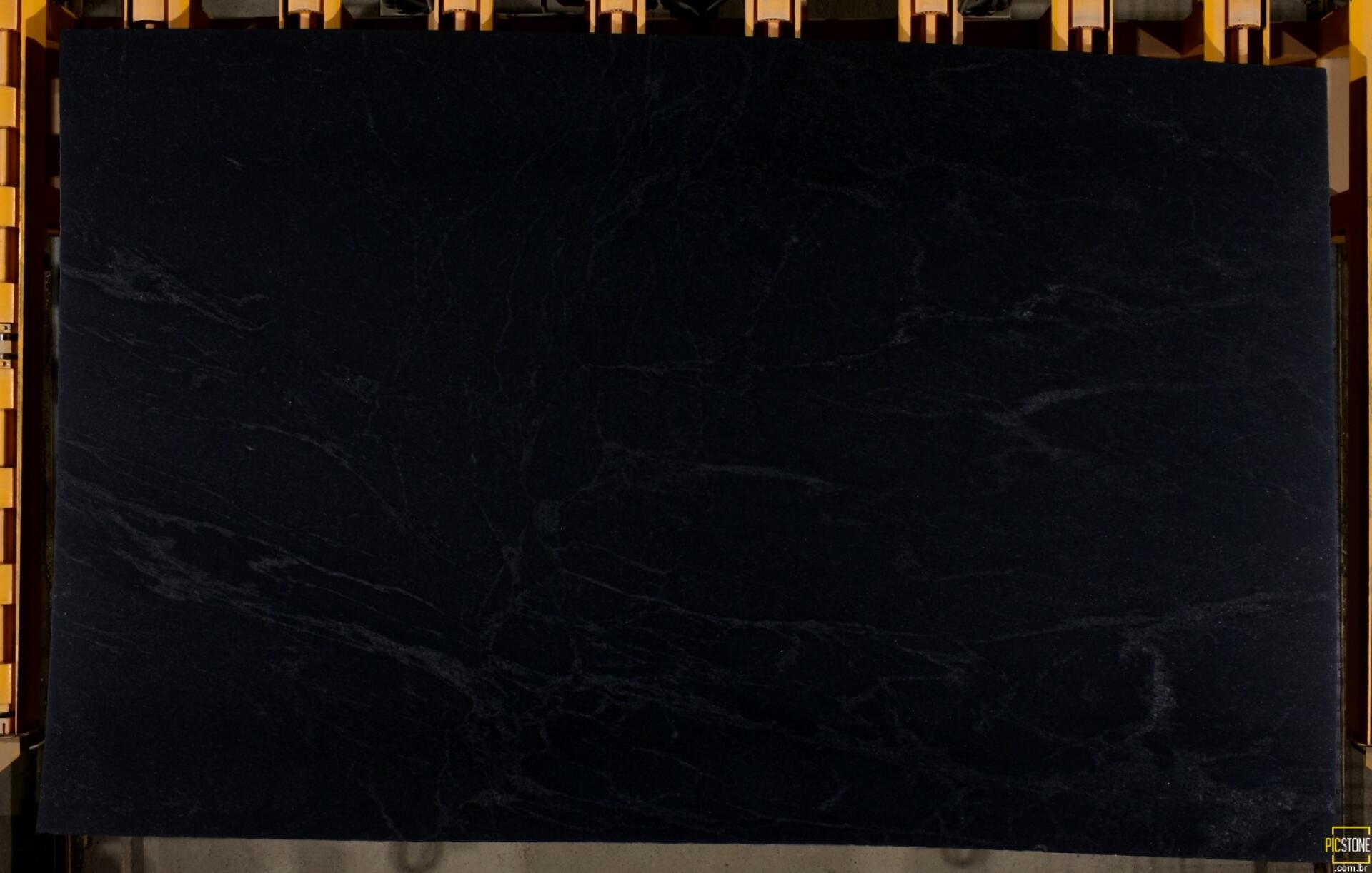 Ebony/Negresco