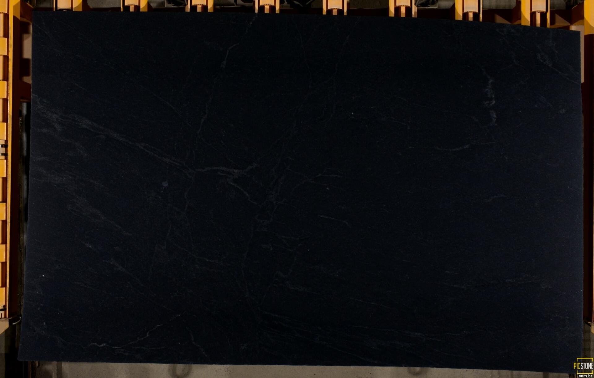Ebony/Negresco