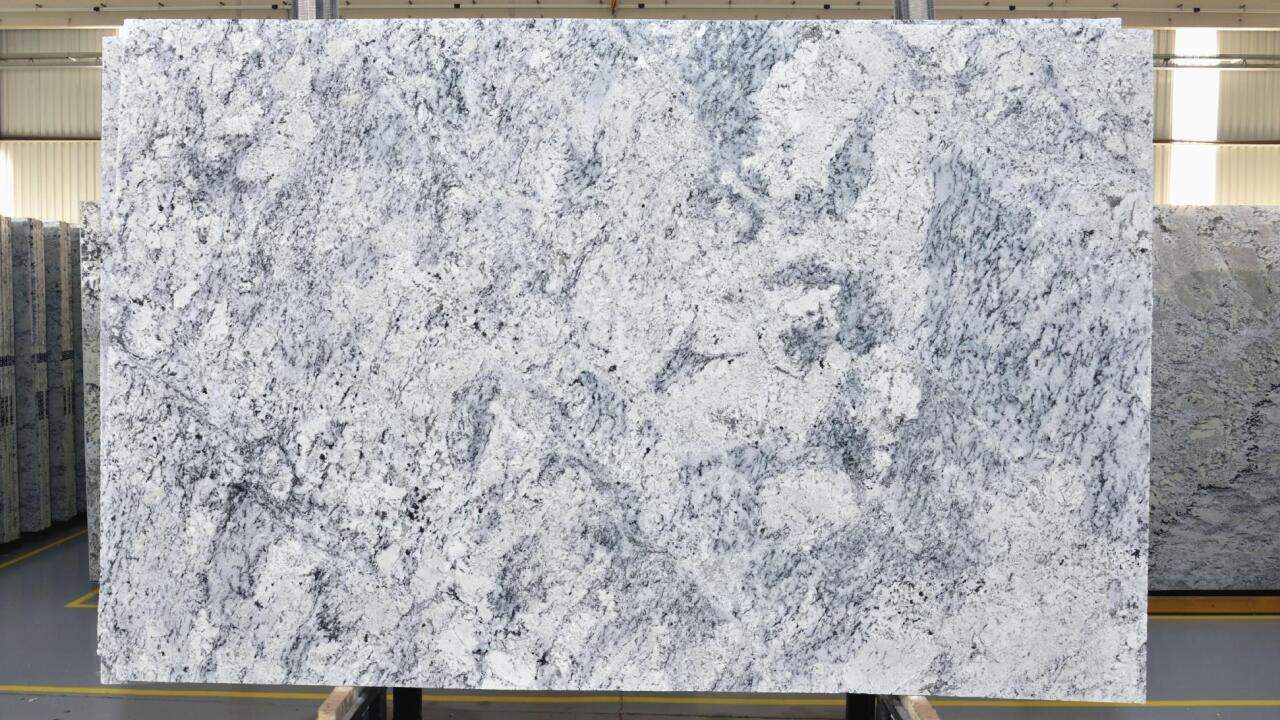 White Ice 1st Choice 3cm