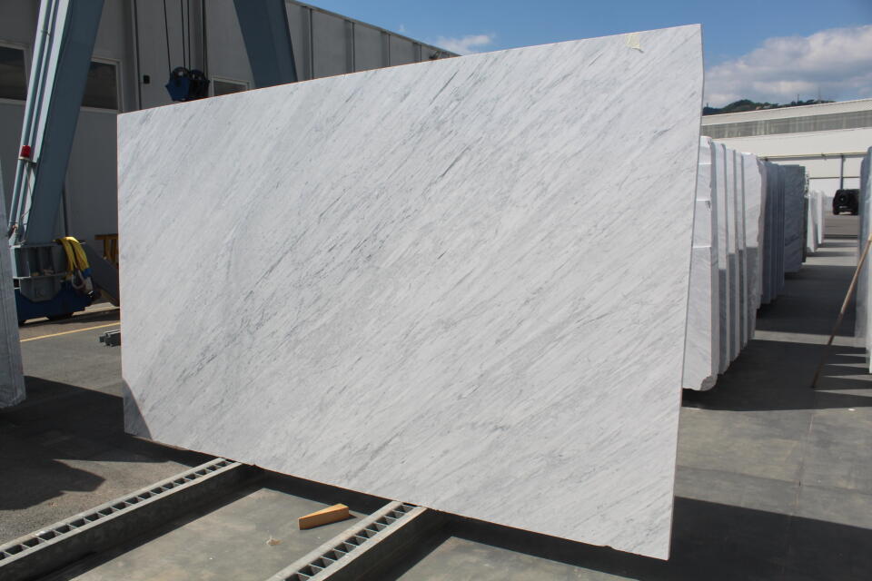 Bianco Carrara