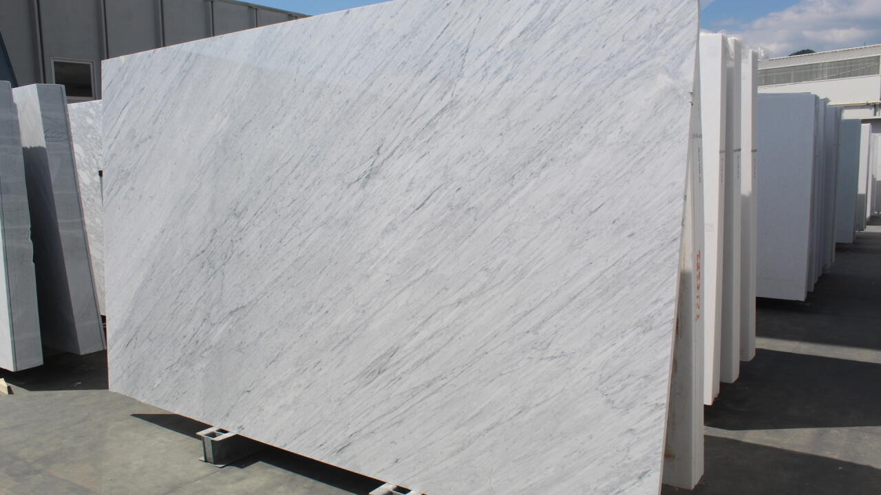 Bianco Carrara