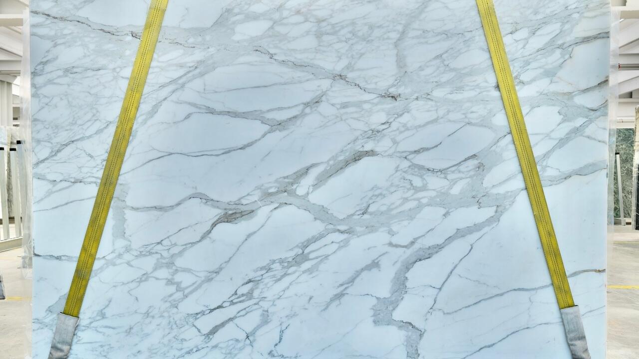 Calacatta Borghini Honed 2cm