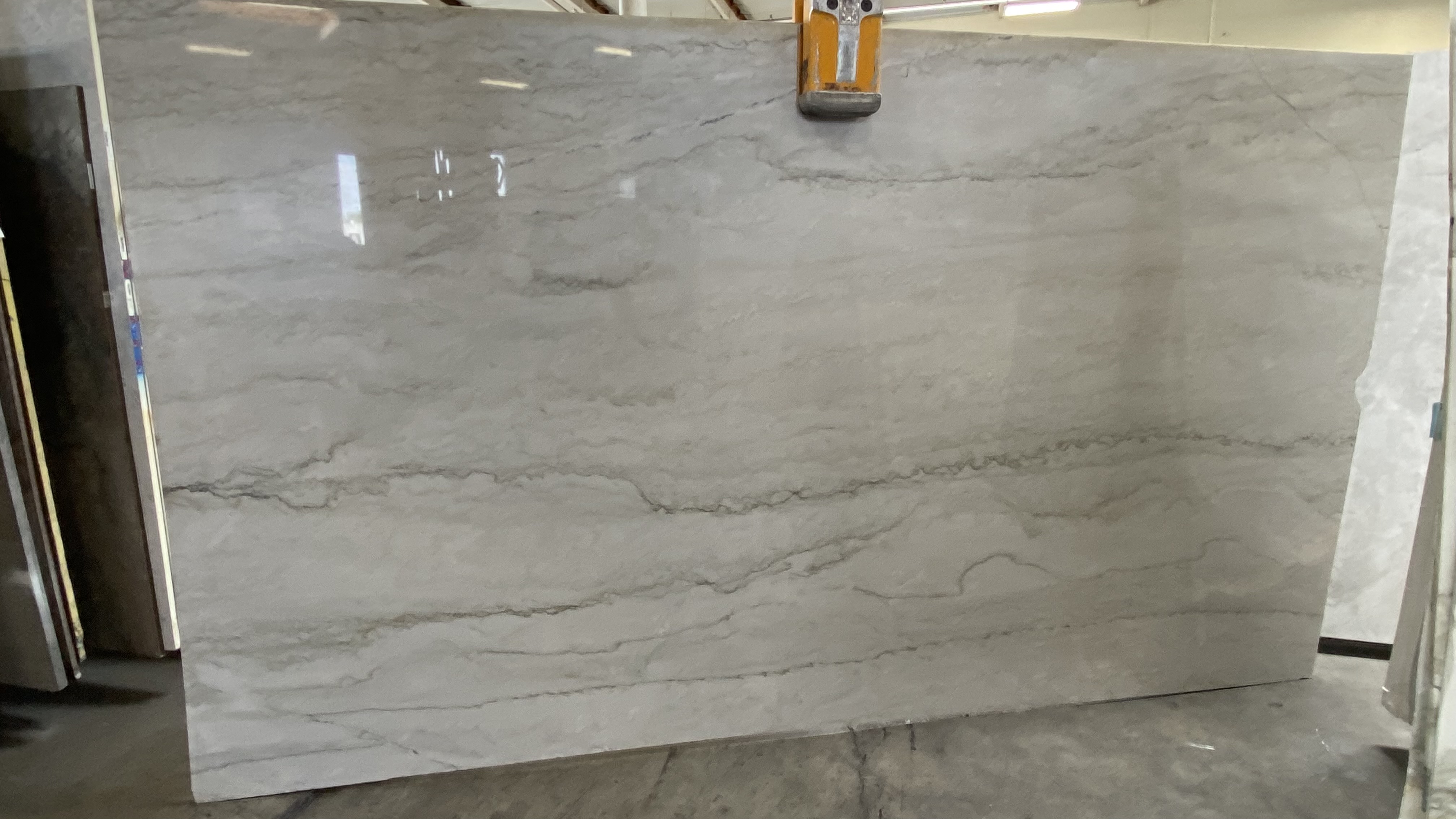 White Pearl 1st Choice 2cm Quartzite by PACIFICA
