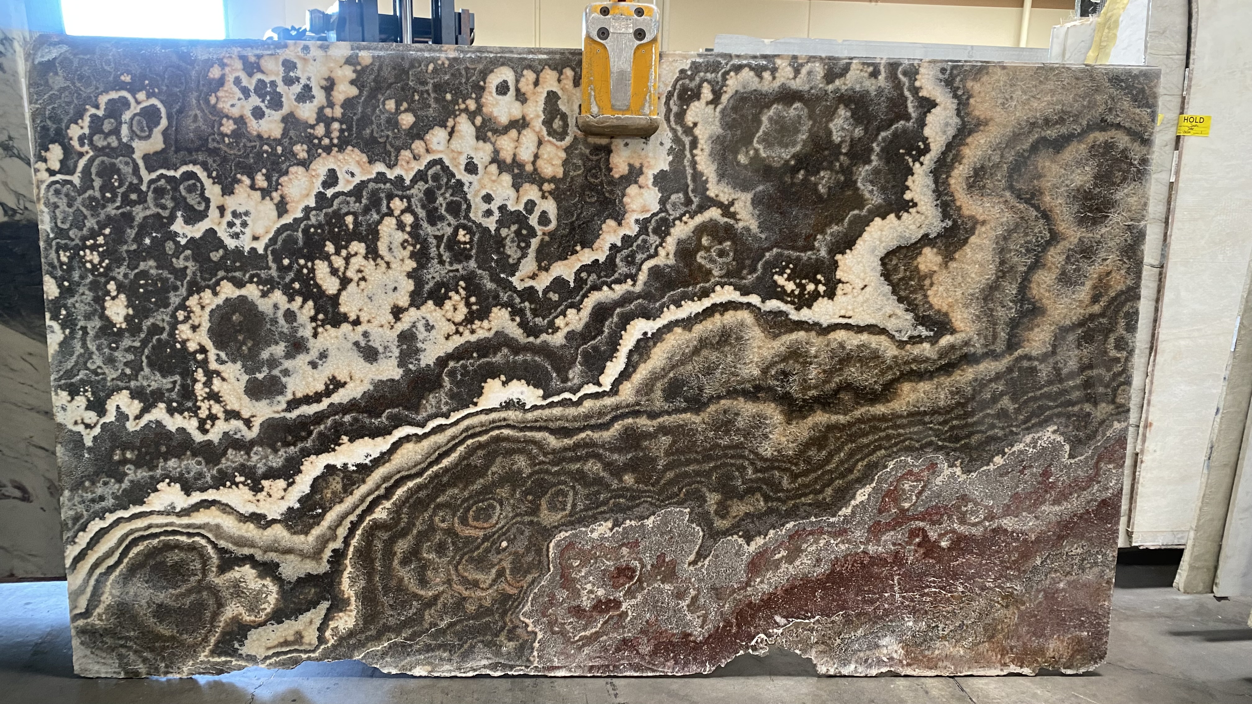 Argento Polished 2cm  by PACIFICA