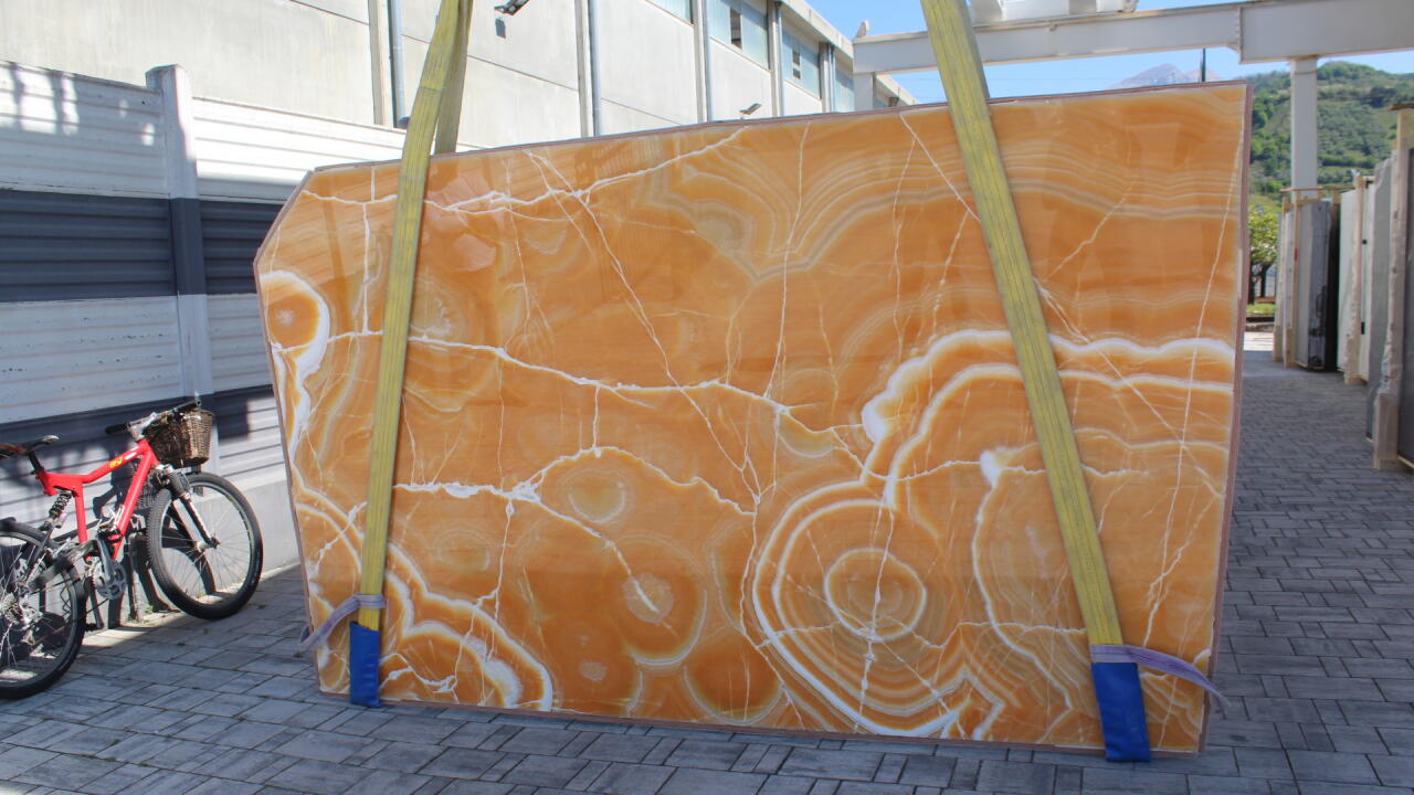 Arancio Onyx Polished 2cm