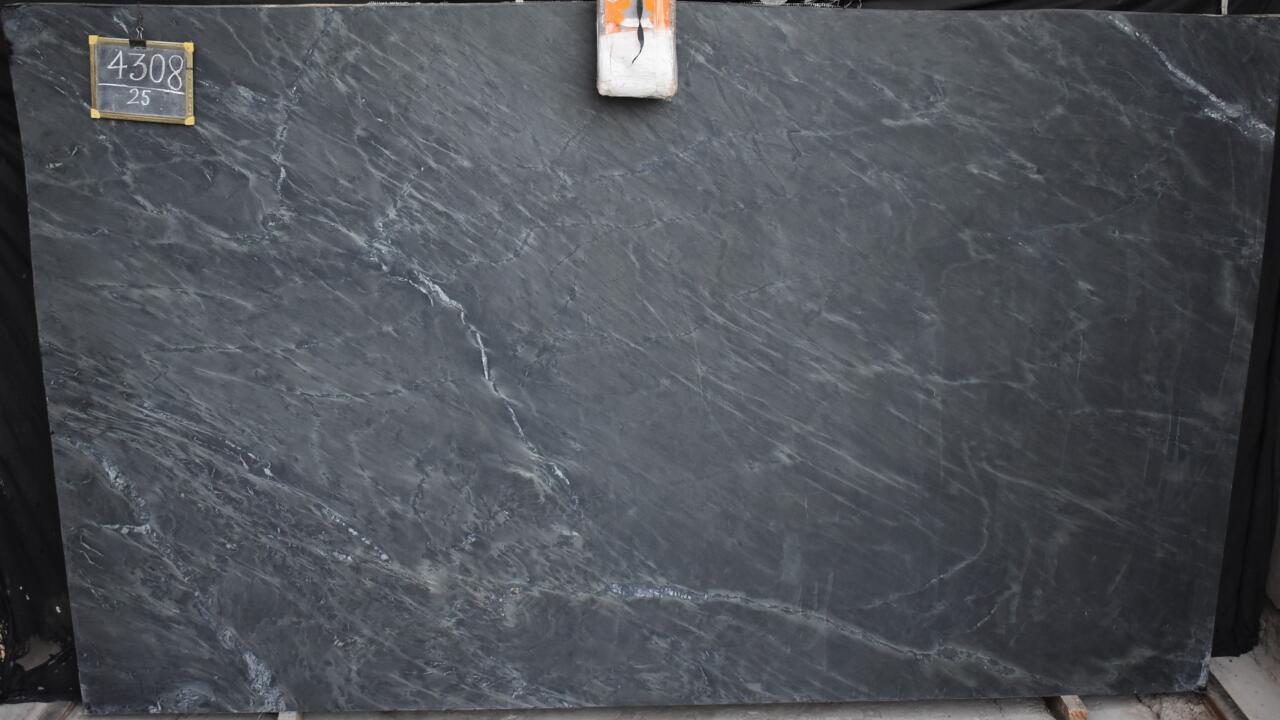 Niagara Black 1st Choice 3cm