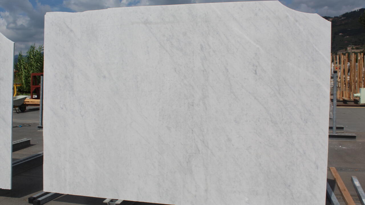 Bianco Carrara