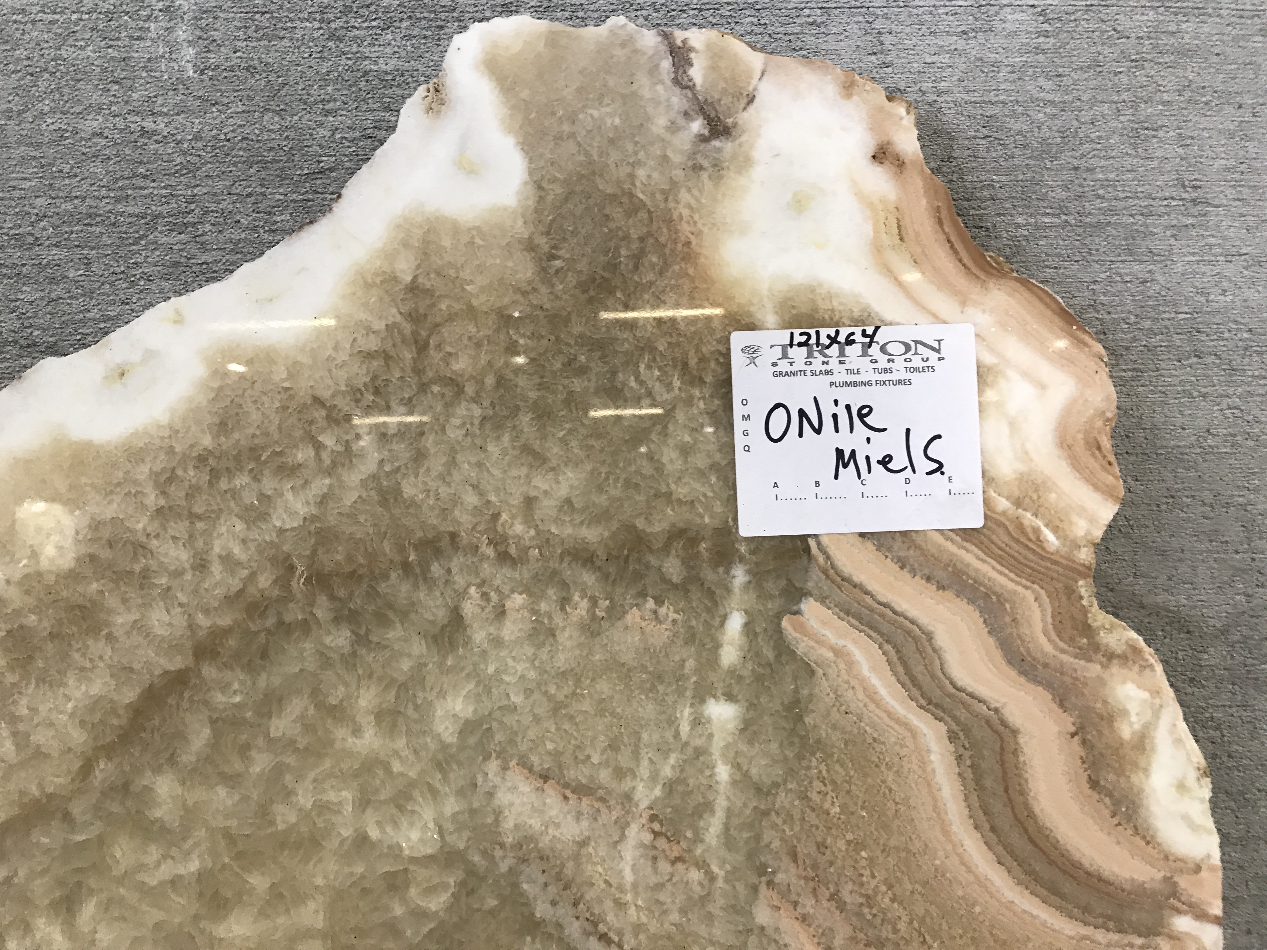 Onice Miles Onyx 