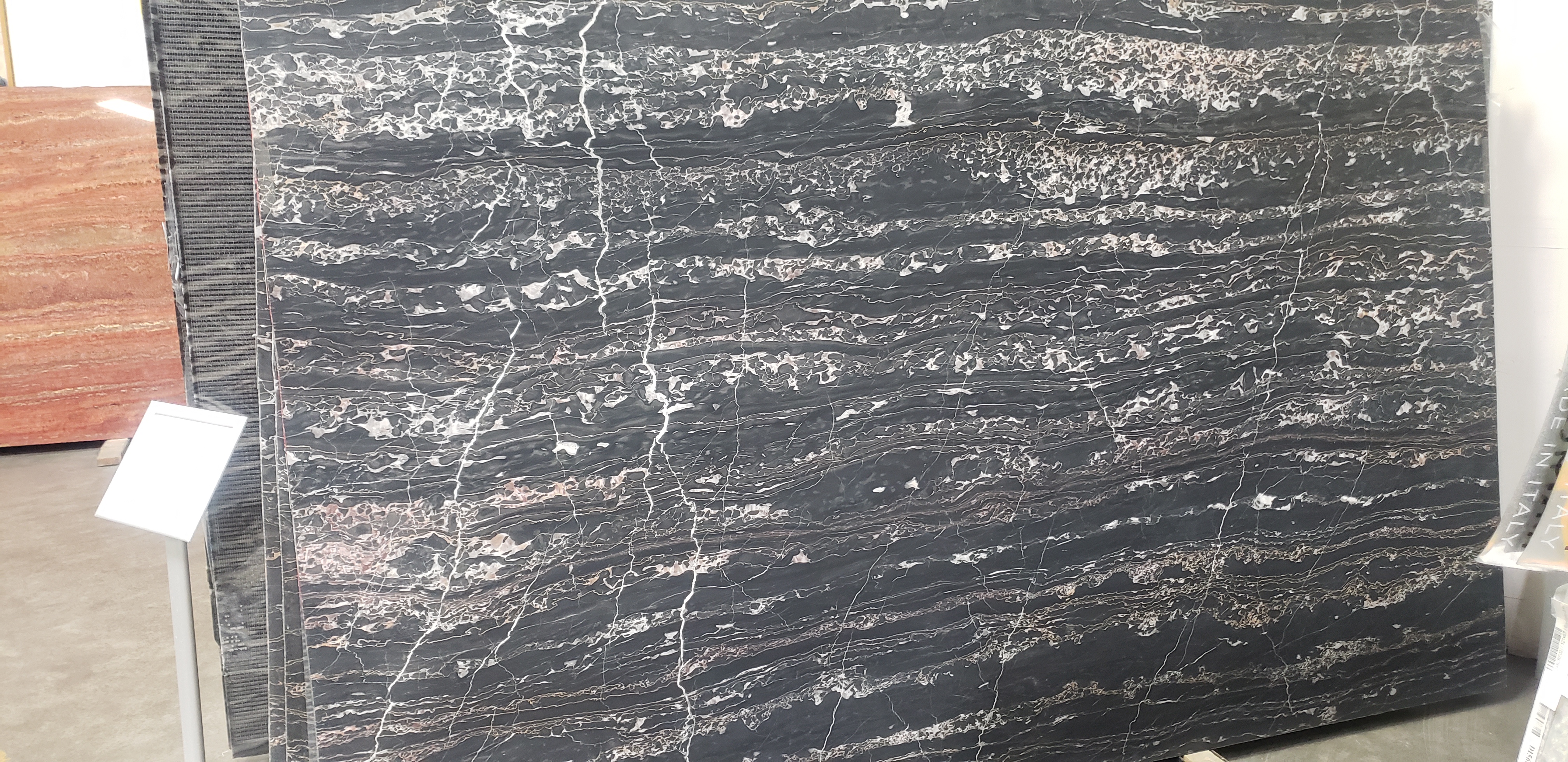 Portoro 2cm Marble by PACIFICA